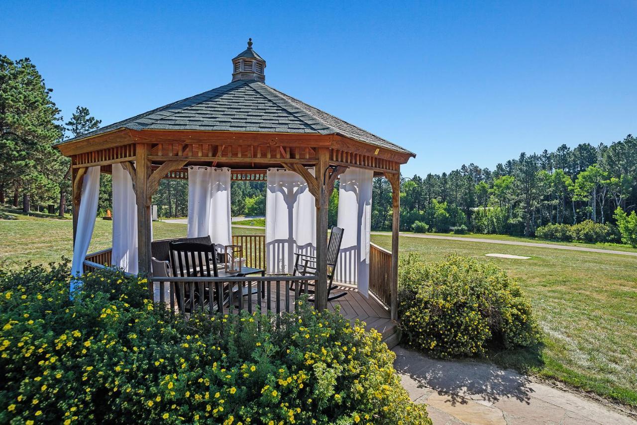 Black Forest Inn Bed & Breakfast Рапид-Сити Экстерьер фото