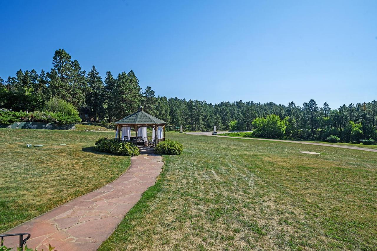 Black Forest Inn Bed & Breakfast Рапид-Сити Экстерьер фото
