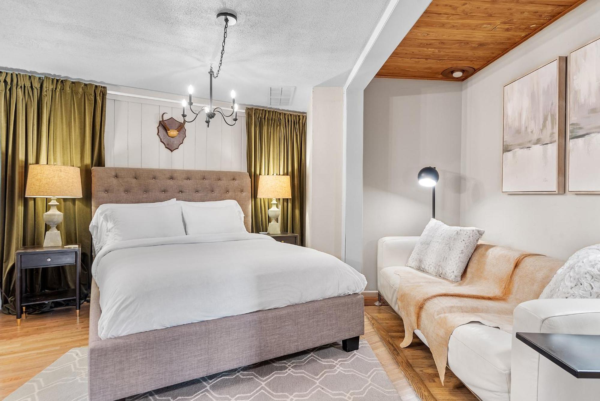 Black Forest Inn Bed & Breakfast Рапид-Сити Экстерьер фото
